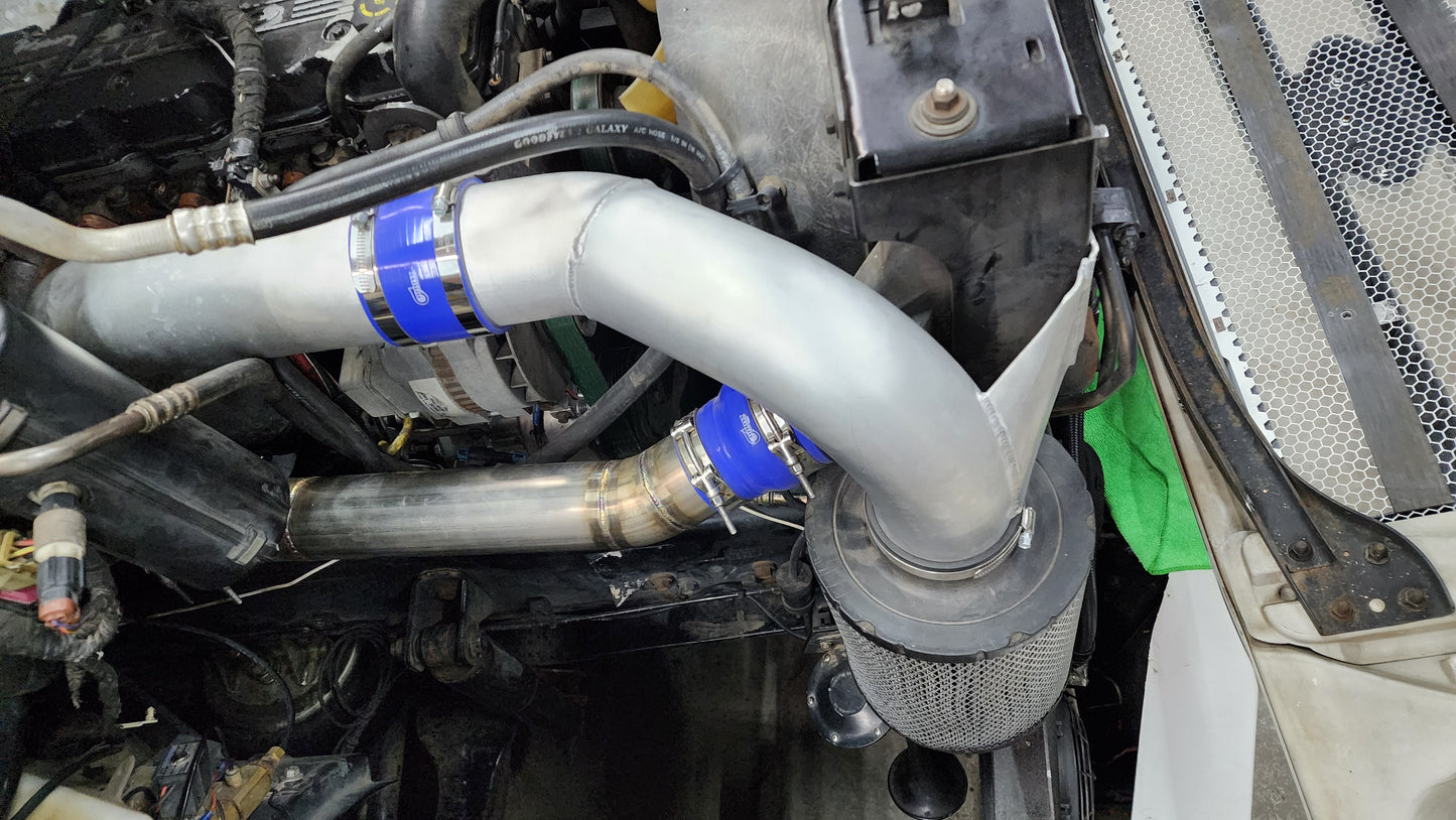 F650/750 5.9 CUMMINS COLD AIR INTAKE